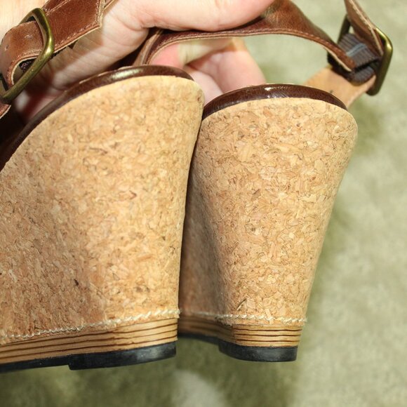 Indigo by Clarks Women's 6.54M Brown Leather 1" Platform 3.5" Wedge Heels - Picture 6 of 8